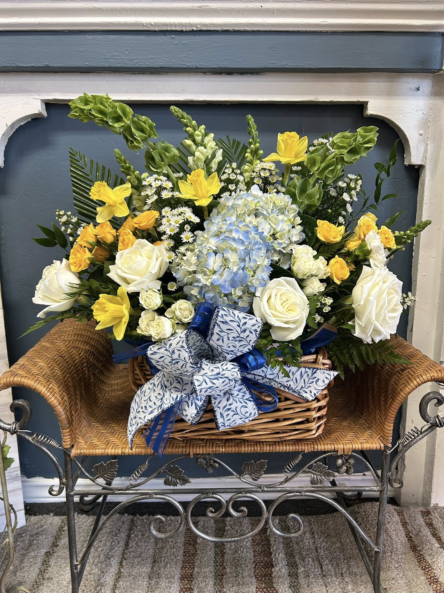 A spring flower basket arrangement.